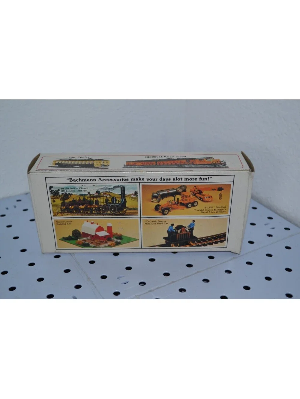 Bachmann HO Scale Union Pacific UP 25743 Caboose